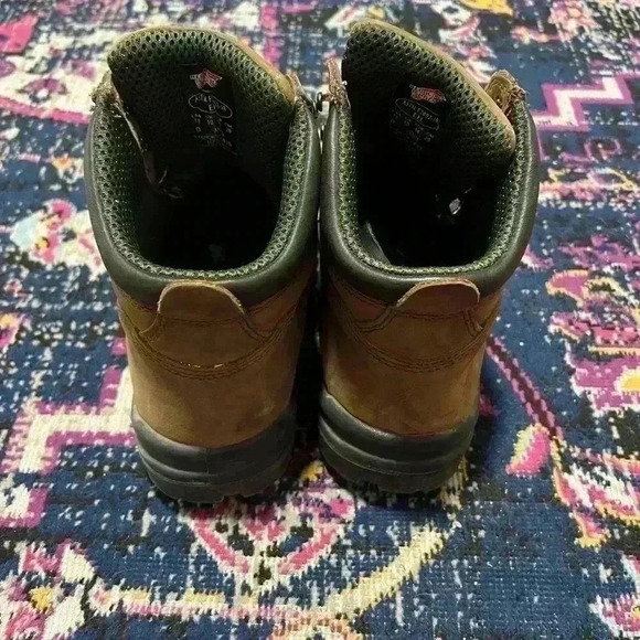 Red Wing Boots ASTM F2892-18‎ Size 11 Working Boots Waterproof main image 4